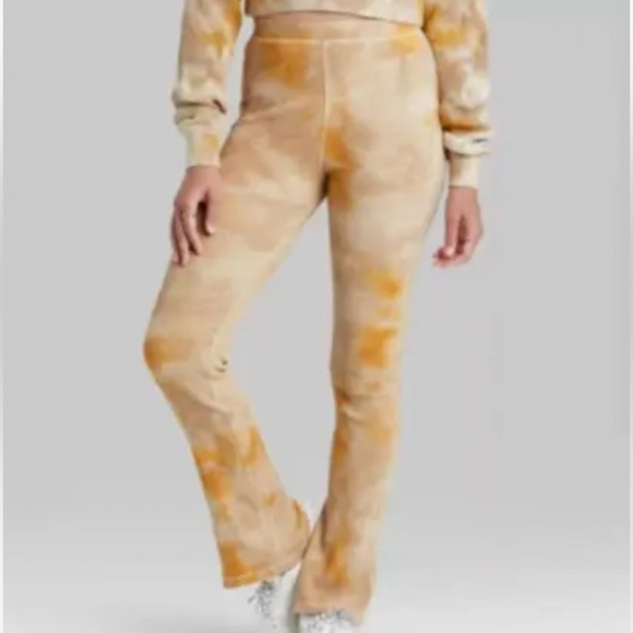 WILD FABLE TIE DYE 2 PIECE SET SIZE MEDIUM - Picture 4 of 9